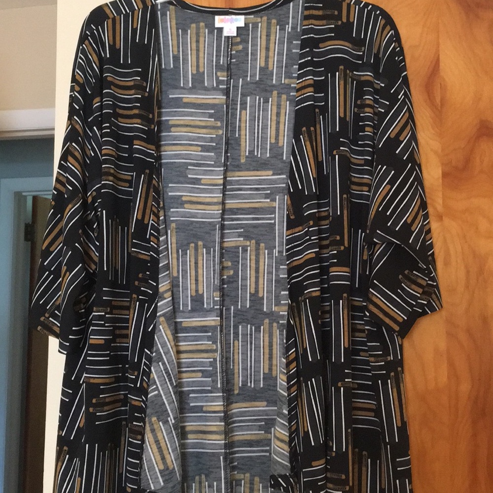 Lularoe small Lindsay